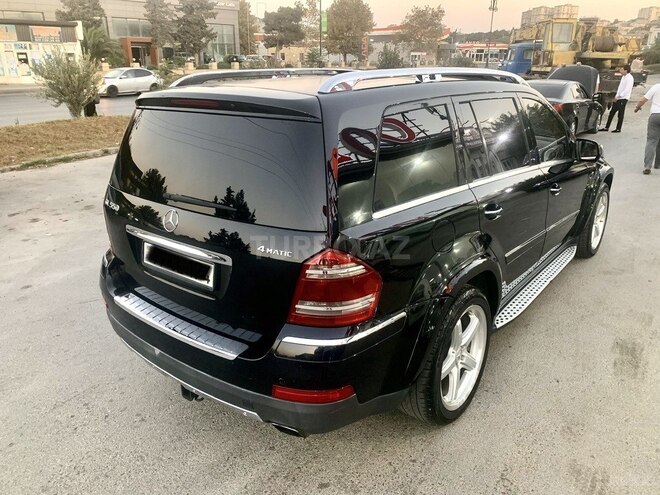 Mercedes GL 550