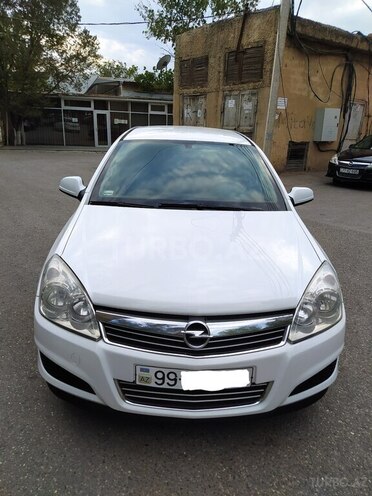 Opel Astra 2010, 263,412 km - 1.4 l - Sumqayıt