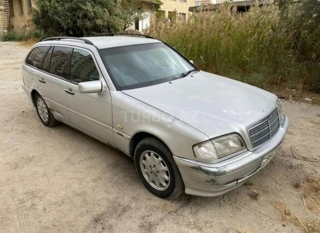 Mercedes C 220 1999, 250,000 km - 2.2 л - Lənkəran
