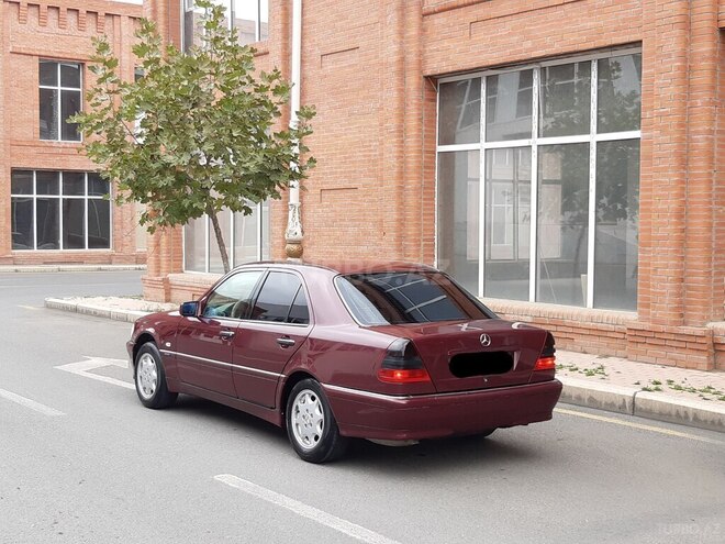 Mercedes C 180 1997, 250,000 km - 1.8 л - Gəncə