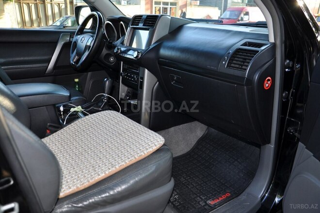 Toyota Prado 2009, 165,235 km - 2.7 l - Qazax
