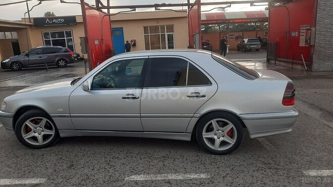 Mercedes C 240 1998, 210,000 km - 2.4 l - Gəncə