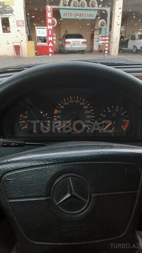 Mercedes C 240 1998, 210,000 km - 2.4 l - Gəncə