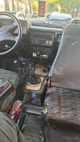 LADA (VAZ) 2106 1987, 13,000 km - 1.3 л - Qazax