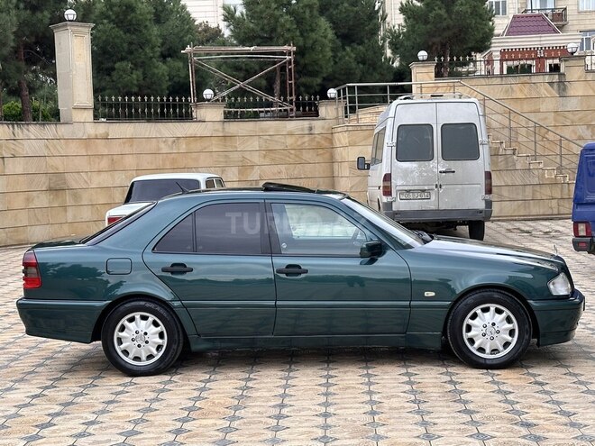 Mercedes C 200 1999, 324,000 km - 2.0 л - Gəncə