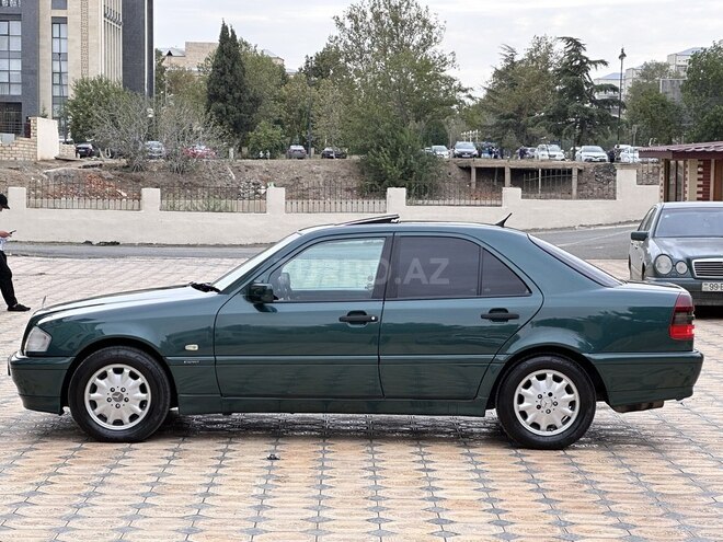 Mercedes C 200 1999, 324,000 km - 2.0 л - Gəncə