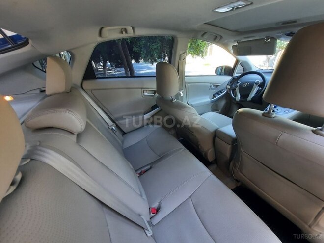 Toyota Prius 2010, 408,773 km - 1.8 l - Salyan