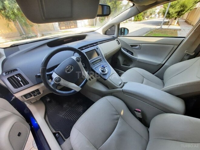 Toyota Prius 2010, 408,773 km - 1.8 l - Salyan