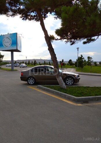 BMW 325 2004, 235,000 km - 2.5 l - Bakı