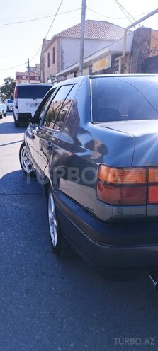 Volkswagen Vento 1994, 280,000 km - 1.8 l - Bakı