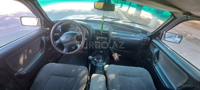 GAZ 3110 2002, 267,676 km - 2.4 l - Sumqayıt