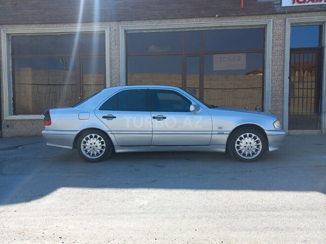 Mercedes C 200 1999, 321,456 km - 2.0 л - Bakı