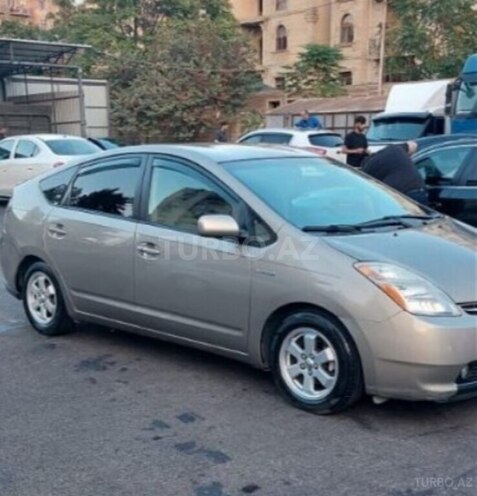 Toyota Prius 2007, 245,574 km - 1.5 л - Ucar