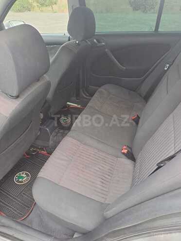 Skoda Octavia 2002, 356,985 km - 2.0 l - Bakı
