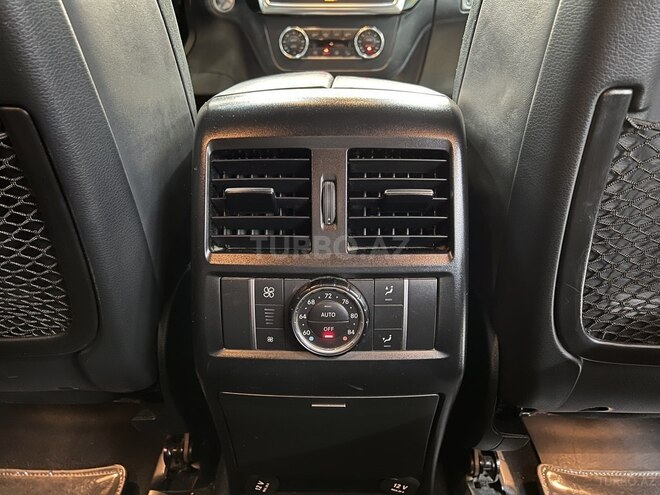 Mercedes GL 63 AMG 2012, 147,000 km - 5.5 l - Bakı