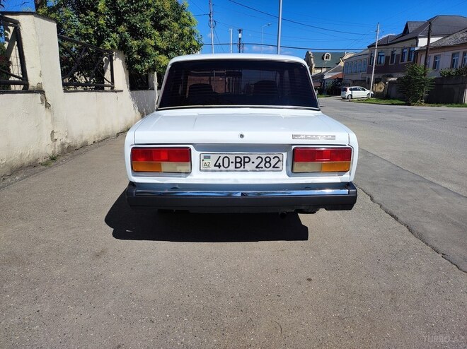 LADA (VAZ) 2107 2006, 25,500 km - 1.6 l - Quba