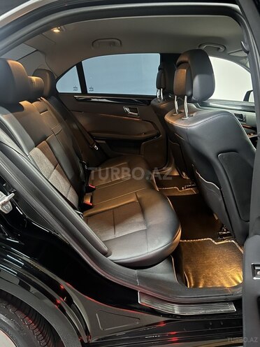 Mercedes E 220 2010, 315,452 km - 2.2 l - Bakı