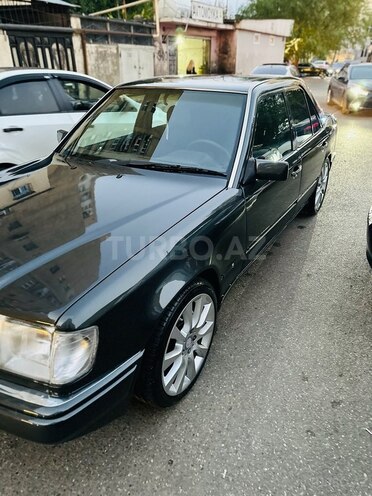 Mercedes E 280 1994, 478,000 km - 2.8 l - Bakı