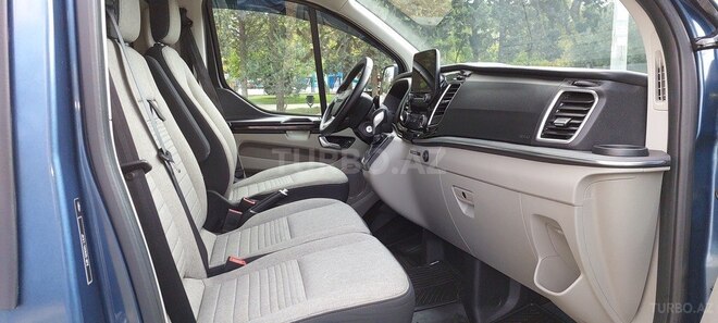 Ford Tourneo Custom 2018, 77,000 km - 2.0 l - Bakı