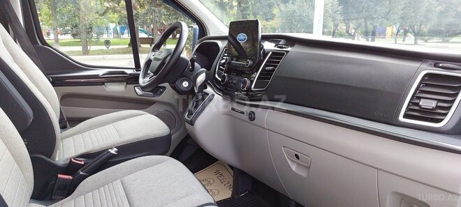 Ford Tourneo Custom 2018, 77,000 km - 2.0 l - Bakı