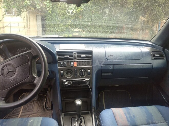 Mercedes C 200 1995, 34,051 km - 2.0 л - Gəncə