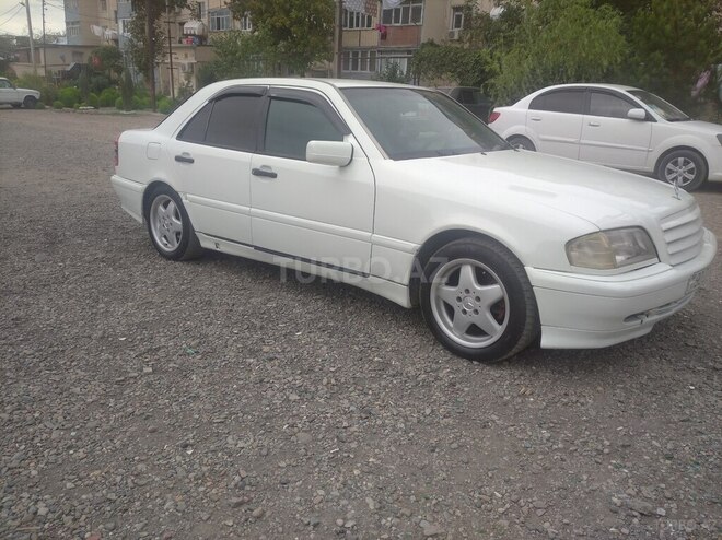 Mercedes C 200 1995, 34,051 km - 2.0 л - Gəncə