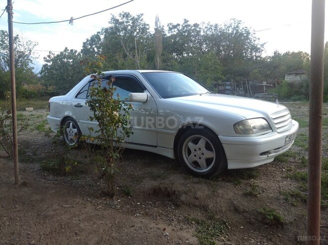 Mercedes C 200 1995, 34,051 km - 2.0 л - Gəncə