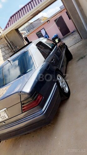 Mercedes E 220 1994, 292,453 km - 2.2 l - Bakı