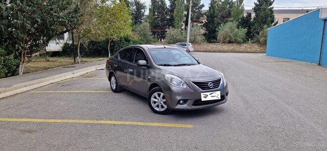Nissan Sunny 2012, 217,000 km - 1.5 л - Sumqayıt