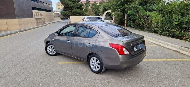 Nissan Sunny 2012, 217,000 km - 1.5 л - Sumqayıt