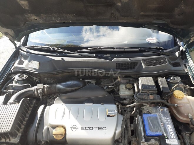 Opel Astra 2000, 260,000 km - 1.8 l - Qax