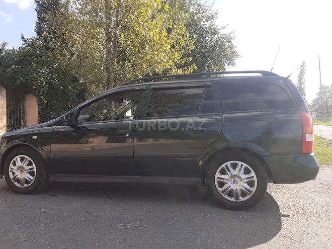 Opel Astra 2000, 260,000 km - 1.8 l - Qax