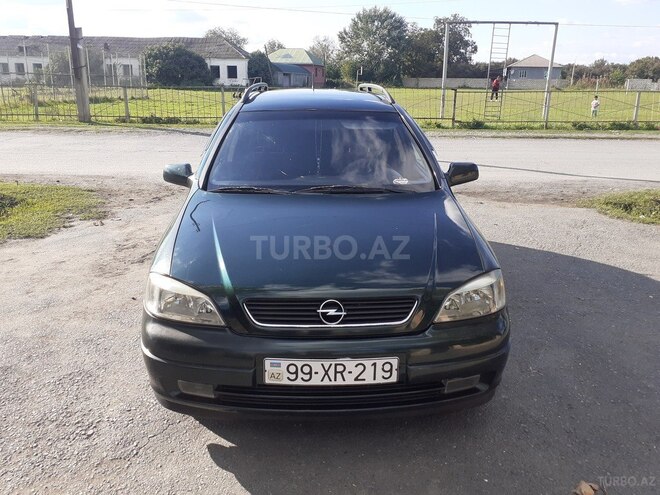 Opel Astra 2000, 260,000 km - 1.8 l - Qax