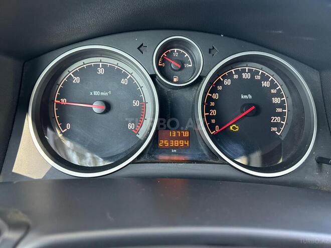 Opel Astra 2009, 254,000 km - 1.7 l - Gəncə