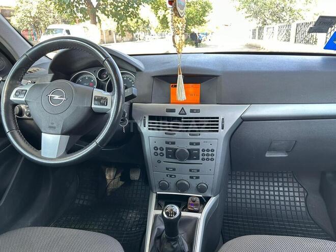Opel Astra 2009, 254,000 km - 1.7 l - Gəncə