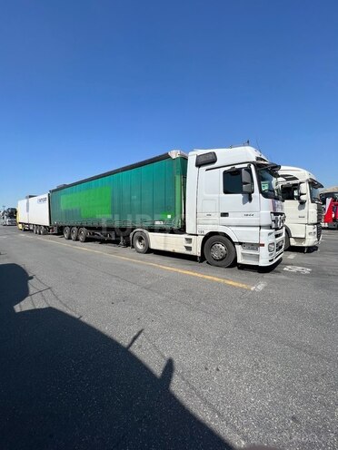 Mercedes Actros 1844 2011, 990,000 km - 12.0 l - Bakı