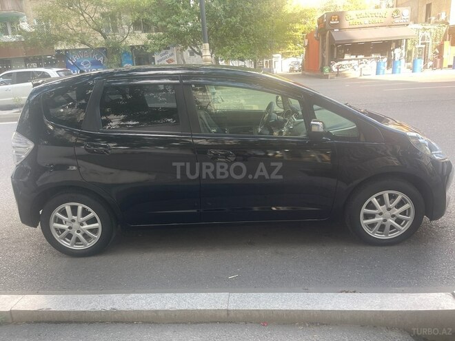 Honda Fit 2012, 93,000 km - 1.3 l - Bakı