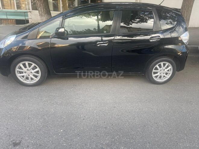 Honda Fit 2012, 93,000 km - 1.3 l - Bakı