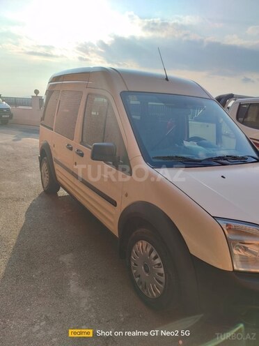 Ford Tourneo Connect 2010, 216,000 km - 1.8 л - Bakı