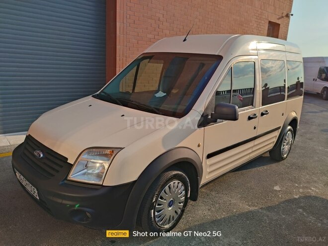 Ford Tourneo Connect 2010, 216,000 km - 1.8 л - Bakı