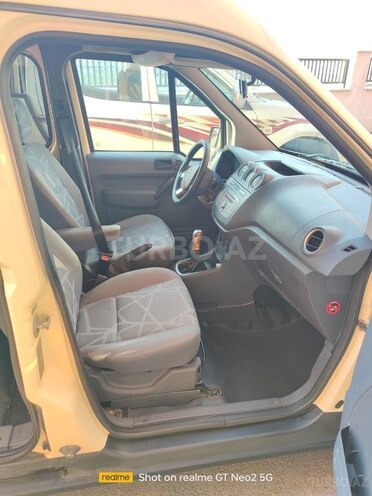 Ford Tourneo Connect 2010, 216,000 km - 1.8 л - Bakı