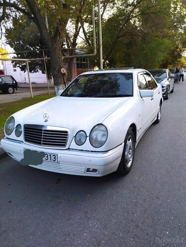 Mercedes E 240 1999, 345,000 km - 2.4 l - Sumqayıt