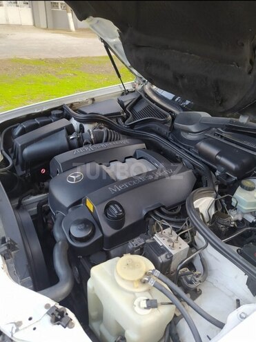 Mercedes E 240 1999, 345,000 km - 2.4 l - Sumqayıt