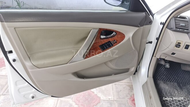 Toyota Camry 2011, 181,750 km - 2.4 l - Neftçala