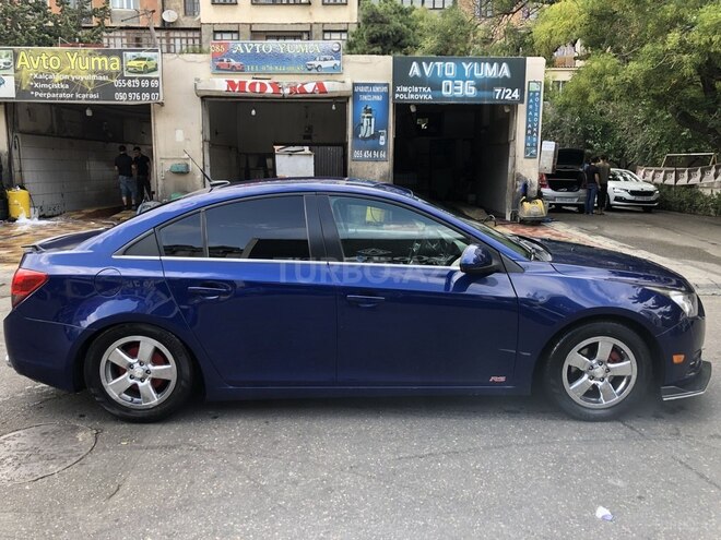 Chevrolet Cruze 2011, 300,000 km - 1.4 l - Bakı
