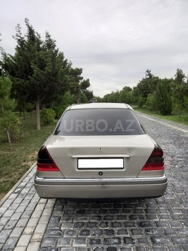 Mercedes C 180 1997, 295,000 km - 1.8 l - Bakı