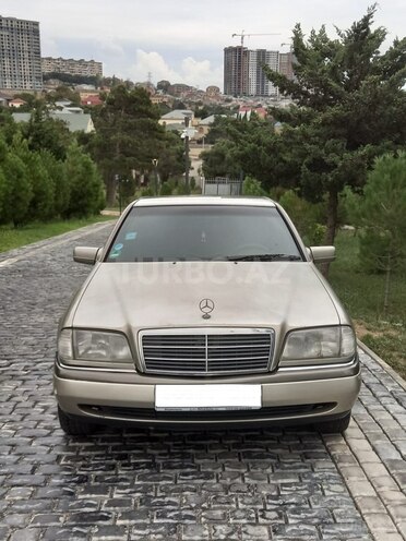 Mercedes C 180 1997, 295,000 km - 1.8 l - Bakı