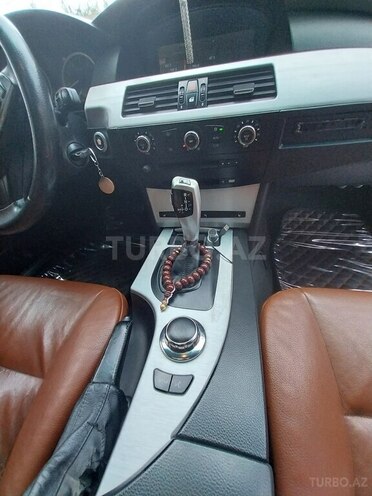 BMW 520 2006, 282,300 km - 2.0 l - Xırdalan
