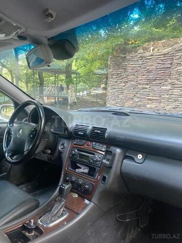 Mercedes C 240 2001, 261,132 km - 2.4 л - Cəlilabad