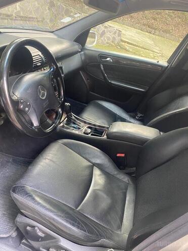 Mercedes C 240 2001, 261,132 km - 2.4 л - Cəlilabad